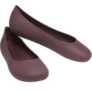 Crocs NWOT Brooklyn Ballet Flat in Dark Cherry Size 7